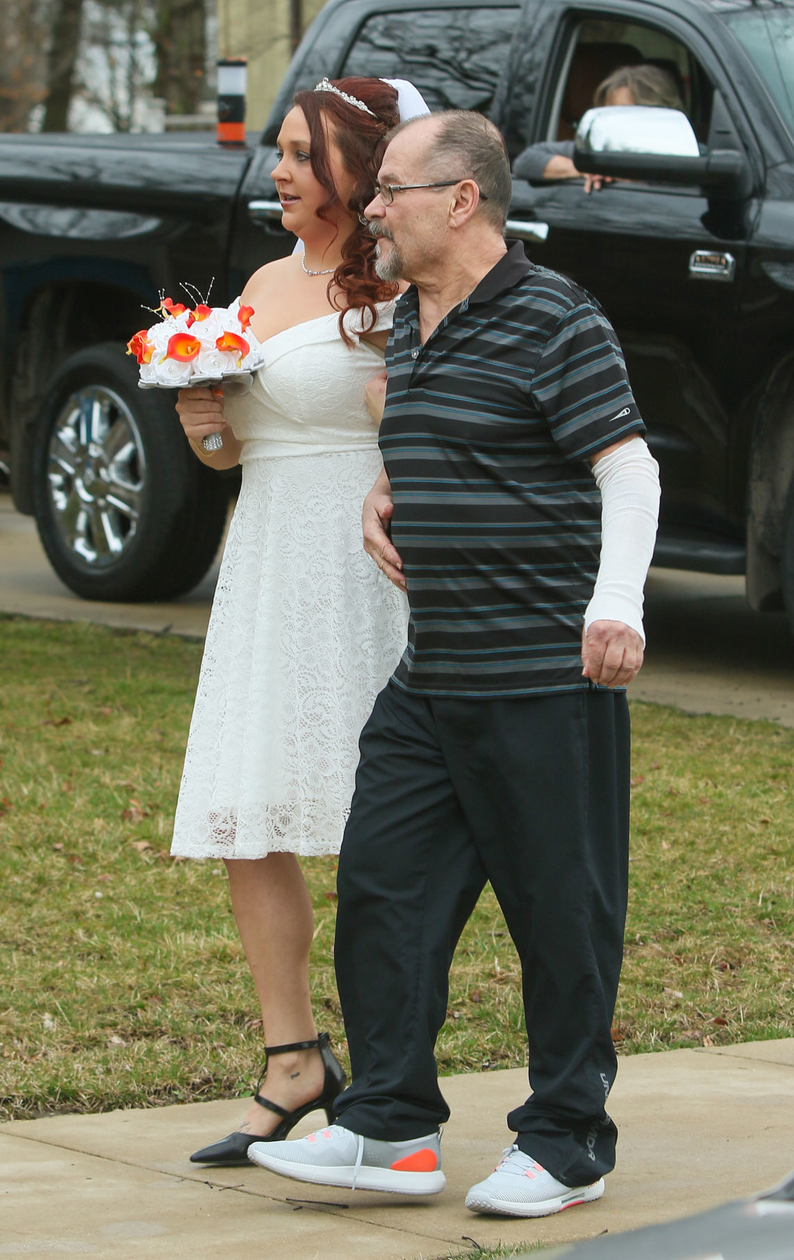 Nicole Matusik and Tim Bodnar host a drive-up wedding